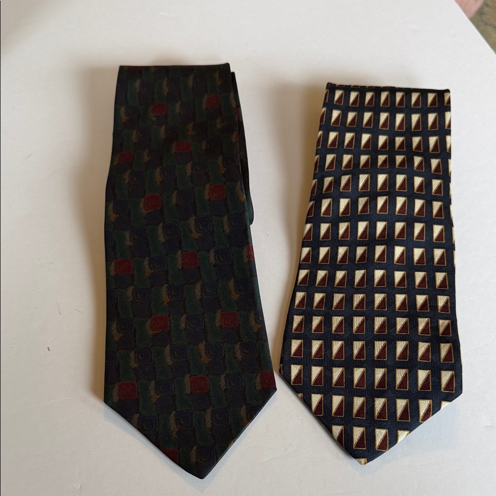 Bill Blass Geometric Ties Bundle - classy